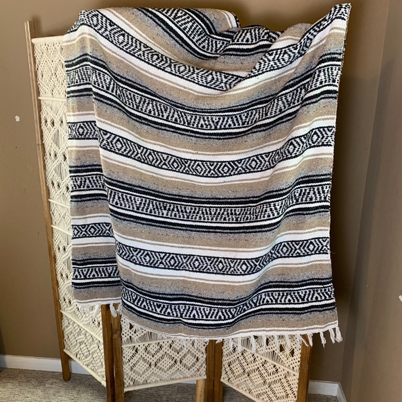 Authentic Handmade Falsa Blanket Made in Mexico neutrals - Picture 2 of 6